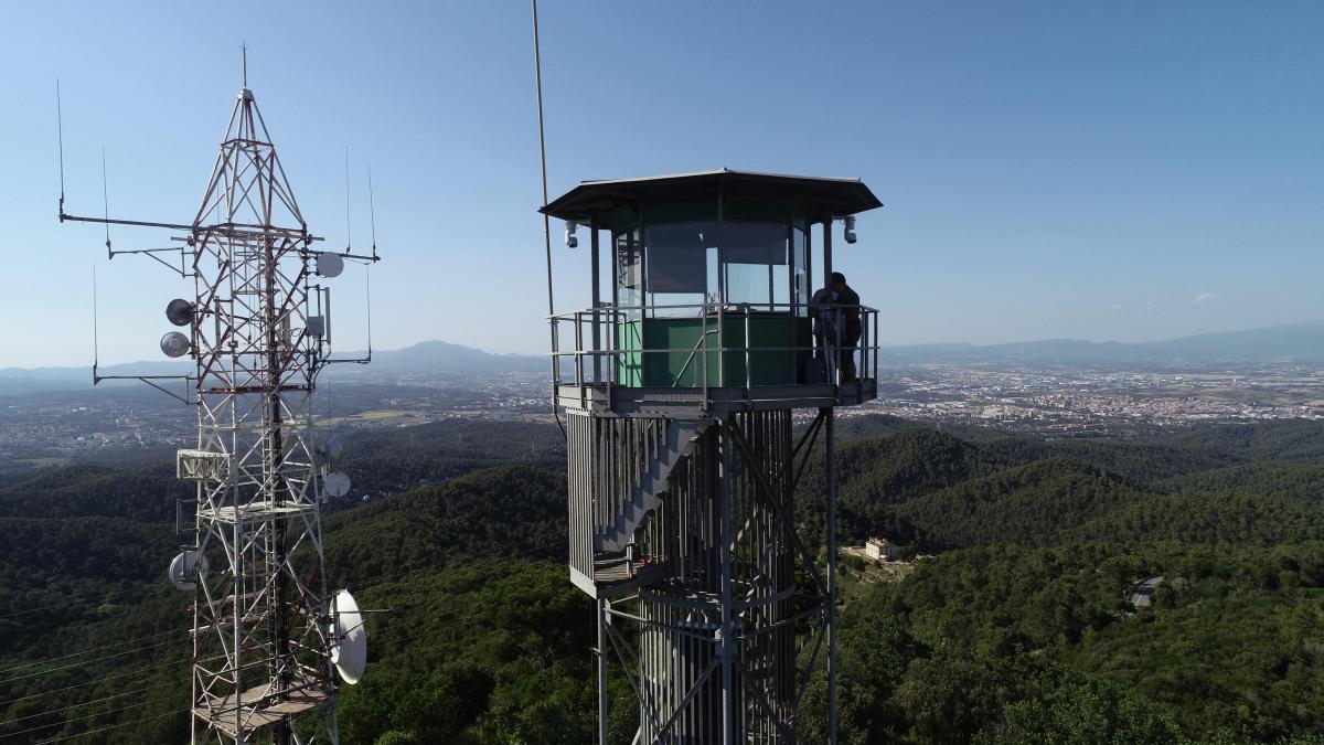 IA detecta 1.036 columnas de humo en Barcelona en prueba piloto
