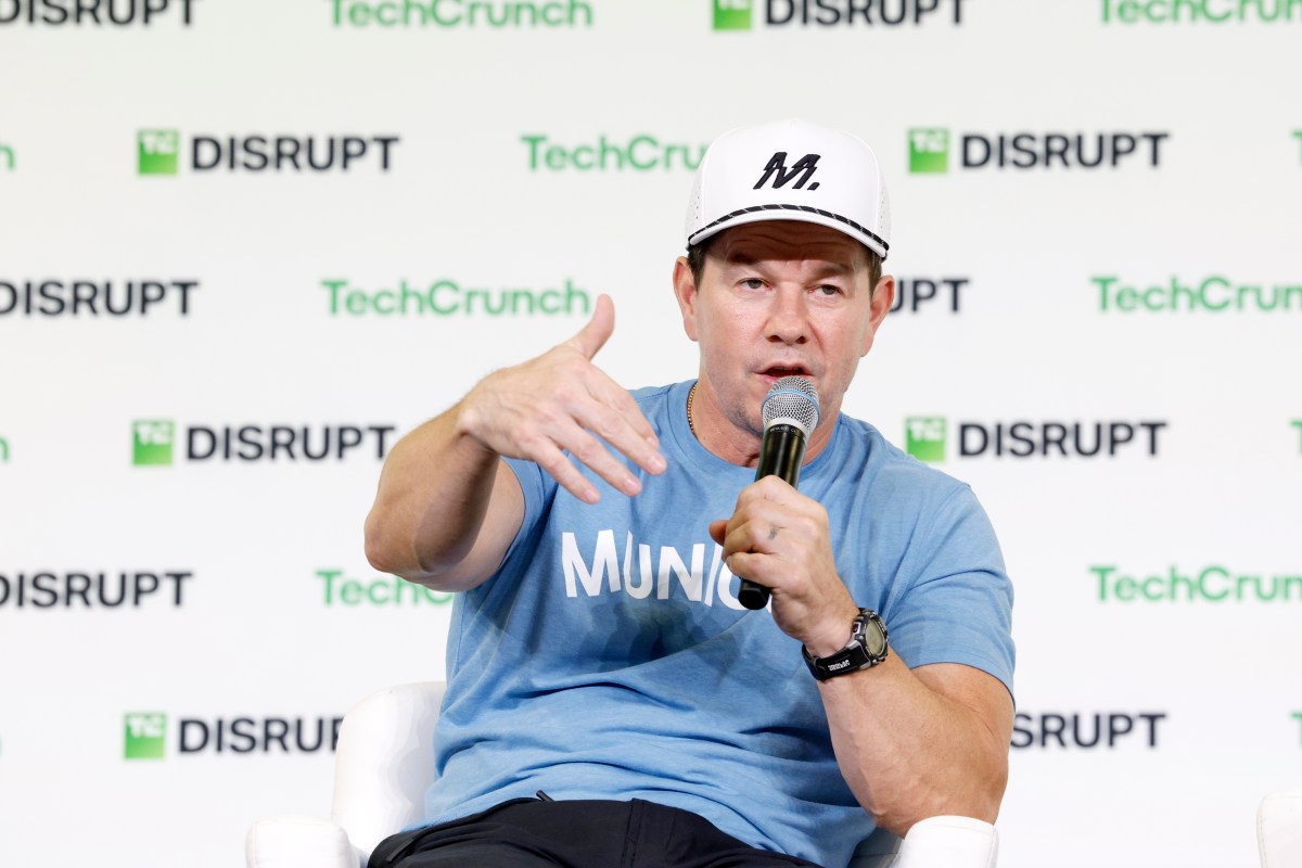 🌐 Mark Wahlberg apoya el uso adecuado de IA en el cine y considera clones digitales