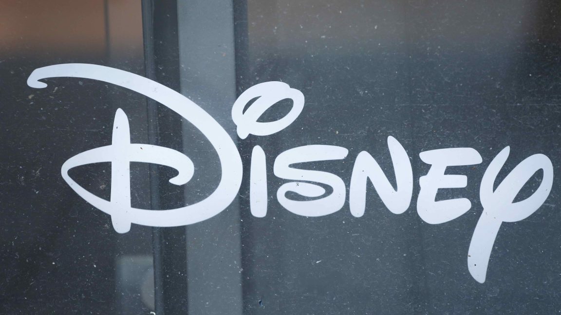 🌐 Disney adquiere personal y tecnología de Character.AI tras su bancarrota